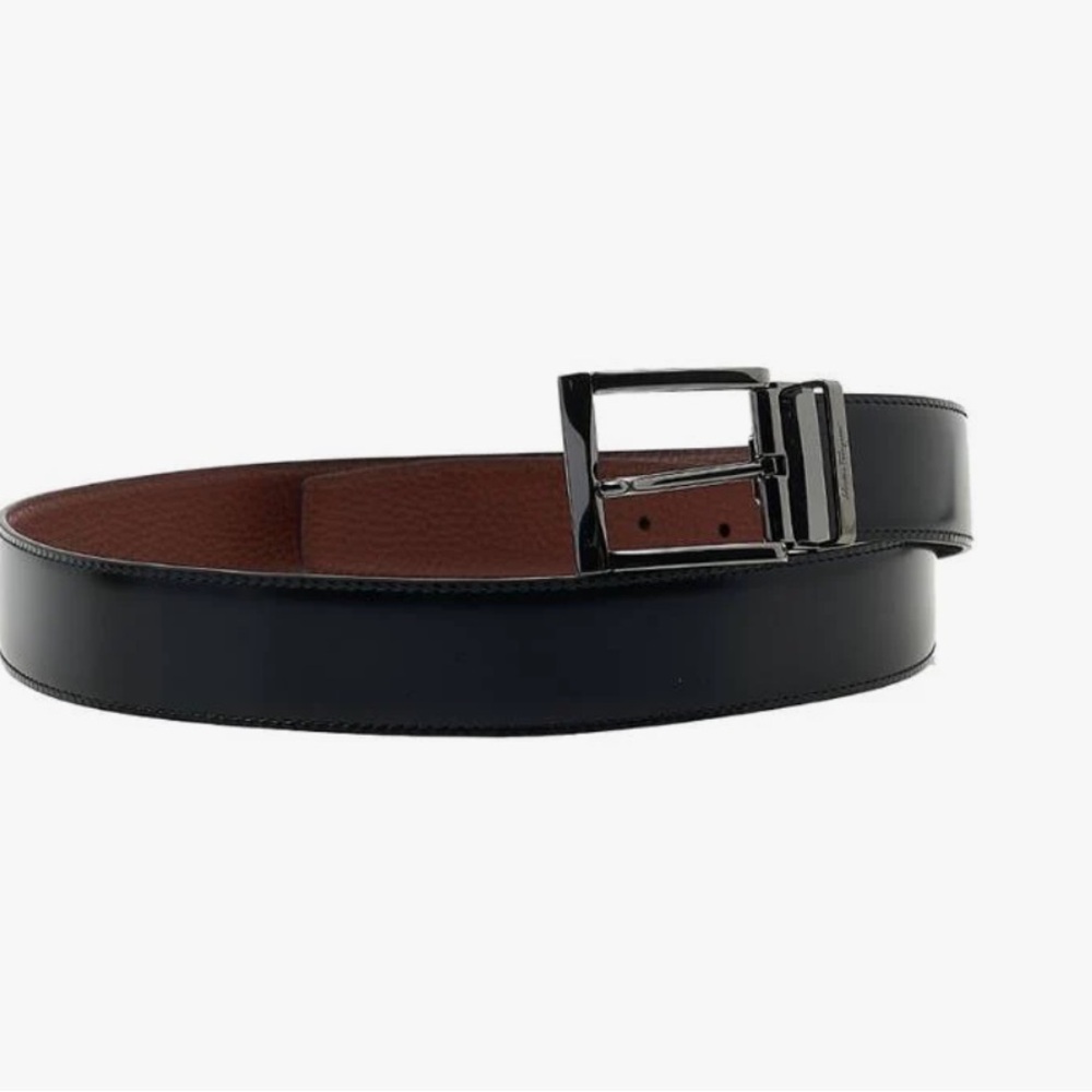 NWT Ferragamo Men Reversible Belt size 32.